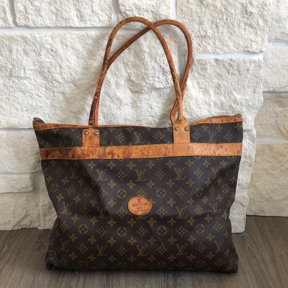 Authentic Louis Vuitton Handbag - one strap needs repair